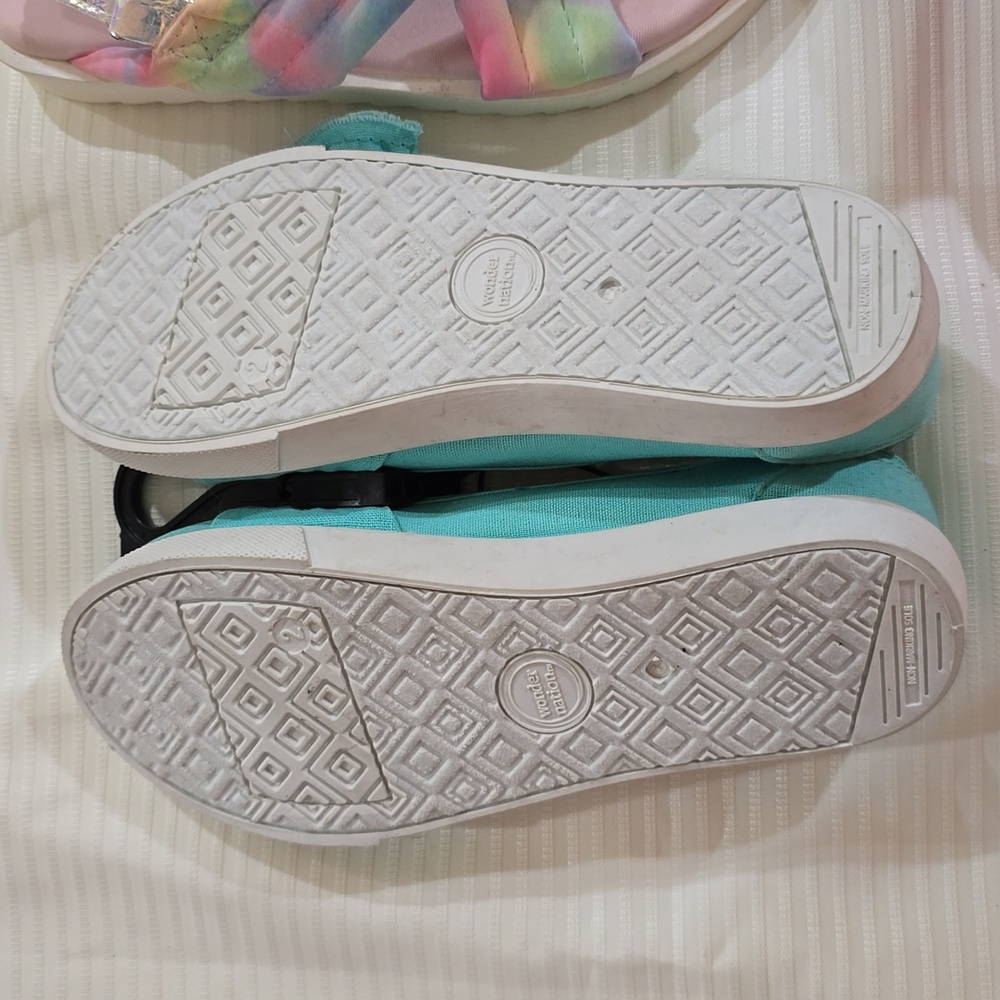 Girl's Shoe Bundle - Picture 7 of 12